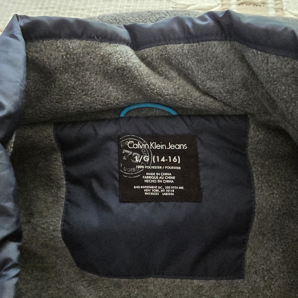 Calvin Klein Boys Hooded Blue Puffer Jacket Size L/G 14-16 - Picture 4 of 7